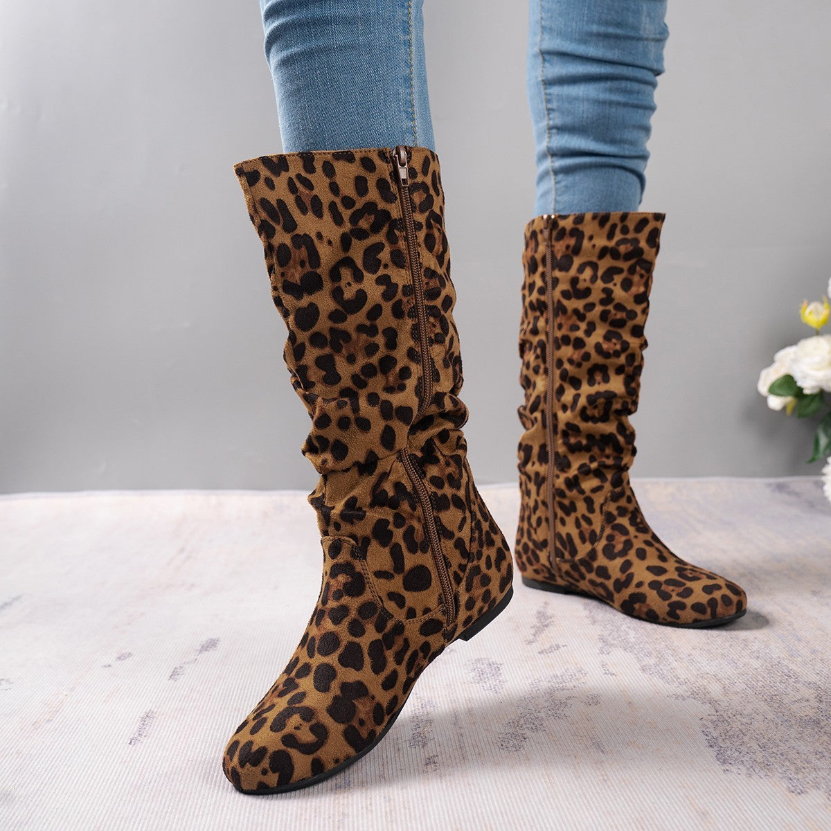 Winter Warm Round Toe Side Zipper Women's Middle Boots